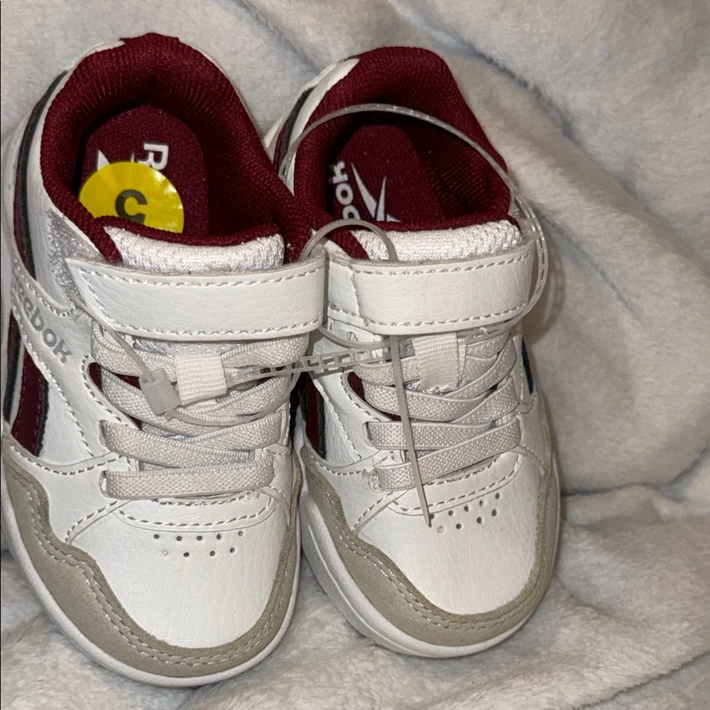 Reebok BB4900 Toddler Sneakers Sz 5 – White & Burgundy NWT
